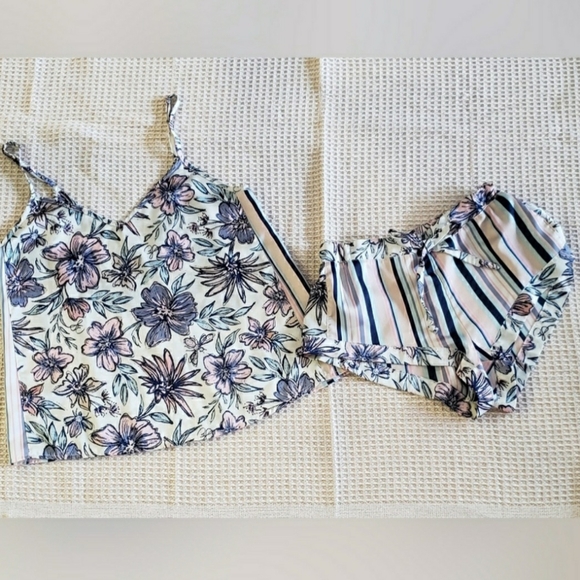 Sam Edelman Other - Sam Edelman Floral Strappy Top and Striped Shorts Set Lounge Wear